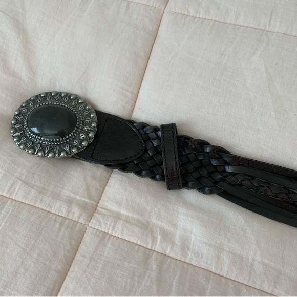 Brown leather belt woven with gorgeous silver stone accented areas stone buckle - Picture 5 of 15